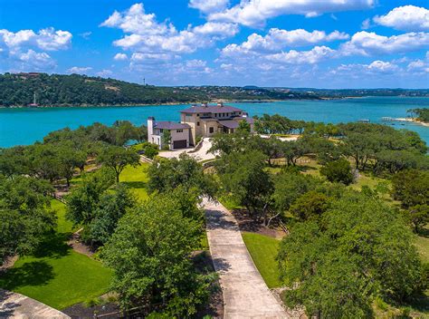 Austin And The Hill Country Issue 54 Features The Reserve At Lake Travis