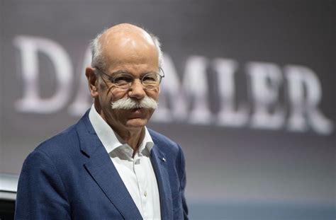 Daimler Bilanz Daimler Legt Ein Sparprogramm Auf Wirtschaft