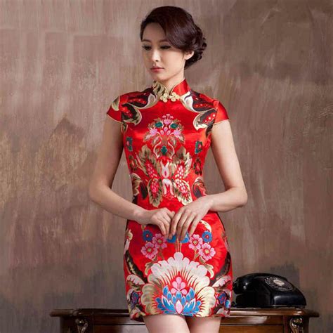 Red Floral Brocade Modern Mini Qipao Short Cheongsam Chinese Bridal Wedding Dress Shop Quality