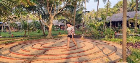 Walking A Labyrinth A Cool Way To Unwind And Meditate To Travel Is
