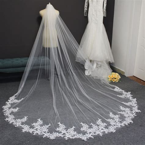 Long Lace Appliques Wedding Veil With Comb 3 Meters Cathedral Bridal