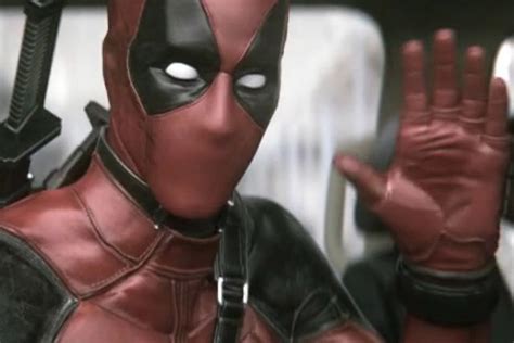 Ryan Reynolds Teases His ‘deadpool Costume