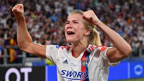 hegerberg reigns as all time top scorer uefa women s champions league