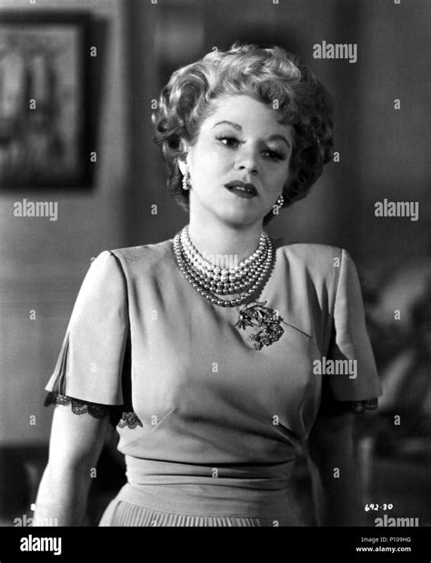 Claire Trevor Key Largo Hi Res Stock Photography And Images Alamy