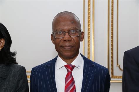 Presidente Da República Movimenta Embaixadores Embaixada Da Angola