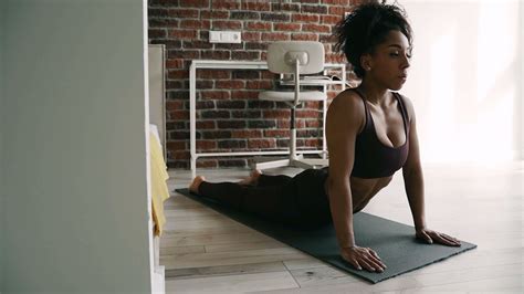Hot Yoga Hip Stretch 180 Split Contortion Sexy Model Flexibility Youtube