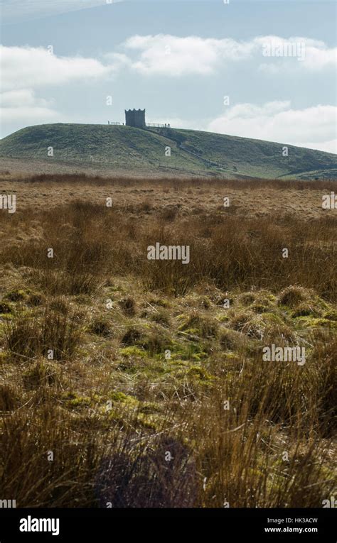 Rivington Pike Horwich Hi Res Stock Photography And Images Alamy