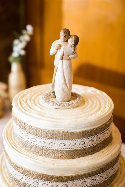 Hanki 12.000 sekunnin tiered wedding cake with rustic arkistovideomateriaali, jonka nopeus on 25fps. rustic wedding cake | Wedding | Pinterest | Tree cakes ...
