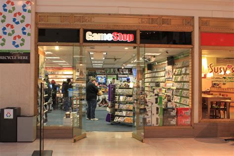 Gamestop short seller losses stood at $6.3 billion by third week of july news | media(wccftech.com). GameStop to Focus Less on Games, More on Phones and Tablets | mxdwn Games