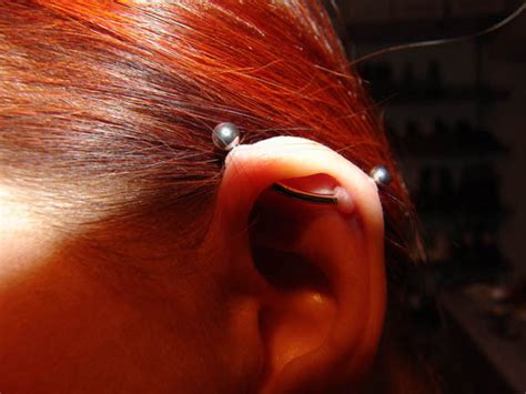 piercing oreille industriel douleur