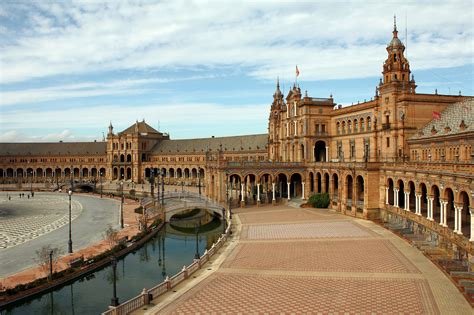 Las 5 Ciudades Más Bonitas De España Por Las Que Pasa Mrw Mrw Blog