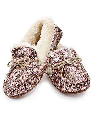 Gifts for men, ranging from leather holdalls to cashmere jumpers. IRIS Gifts For I.N.C. Sequined Slippers, Created for Macy ...