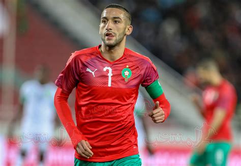 حكيم زياش يتحدث في حوار خاص لجول بعد تواجده ضمن قائمة جول 25 لأفضل اللاعبين العرب حول العالم في عام 2018. حكيم زياش.. هل سيكون دوما " فكاك الوحايل"؟
