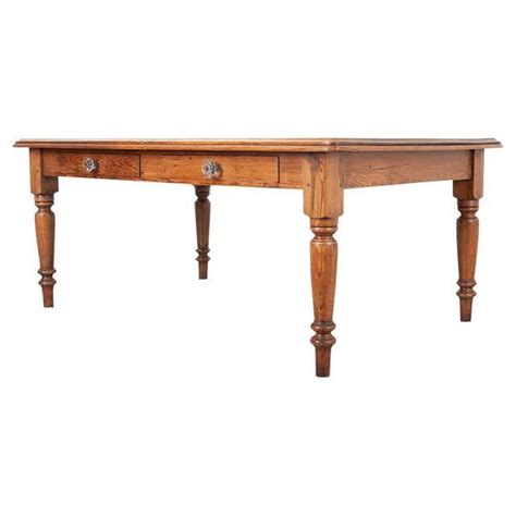 English 19th Century Pine Farmhouse Table With Drawers At 1stdibs