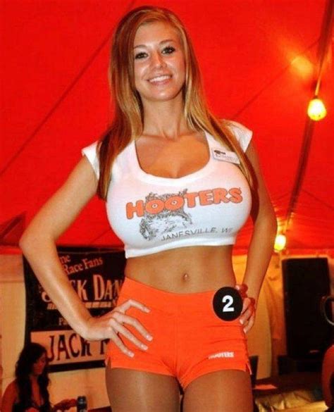 Hooters Are Always There For You When You Need Em Pics Izismile Com