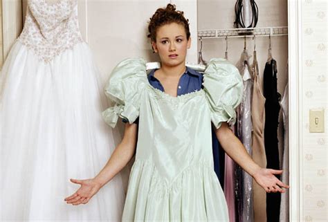 Bridesmaids Forced To Wear Ugly Dresses So Bride Looks Prettier Daily