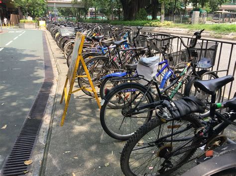 Modern hong kong is located in south china and is a special administrative zone of china. Hong Kong bike rack | Bike rack, Street furniture, Bicycle ...
