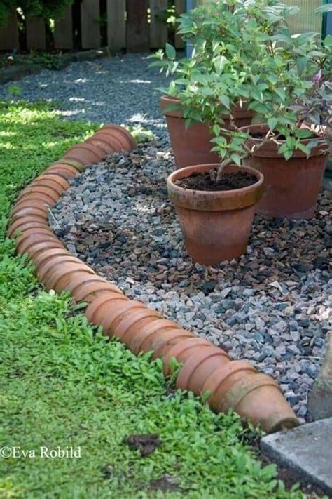 25 Unique Lawn Edging Ideas To Totally Transform Your Yard Cheap