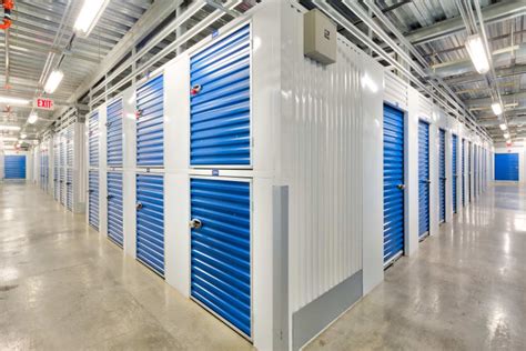 The iwilei hawaii self storage is nicer. Self Storage Units Kaimuki Honolulu, HI | Hawai'i Self Storage