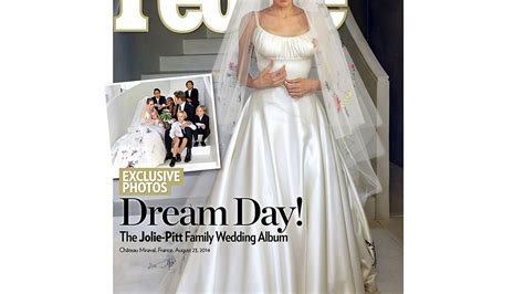 Wer entwirft angelina jolies hochzeitskleid? Brangelina-Hochzeit: So sah Angelina Jolie in ihrem ...