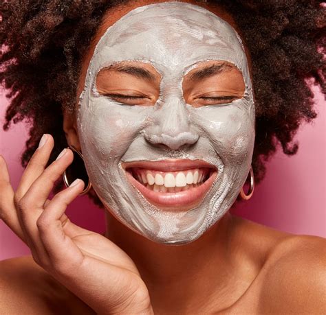 Best Natural Face Masks For Sensitive Skin • Sofia Latif® Natural