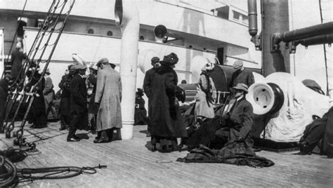 These Pictures Document The Moment When The Titanic Survivors Arrived