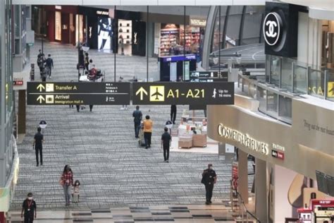 Planning to visit hong kong or singapore following the air travel bubble announcement? Air travel bubble: Singaporeans can fly to Hong Kong for ...