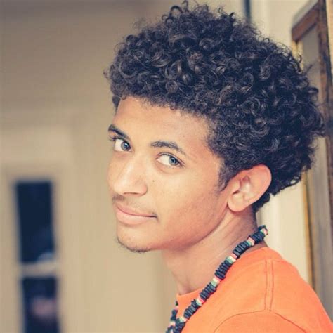Light Skin With Curly Hair Males With Natural Hair Pinterest Light Skin Hair And Curly Hair