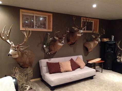 ) the article goes over ten incredible it's classic and draws attention to the wonders of the outdoors. Mounts. | Hunting room, Trophy rooms, Man cave