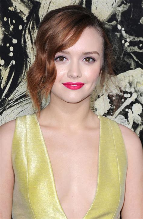 Olivia Cooke Pictures Information And Movies Elle Australia