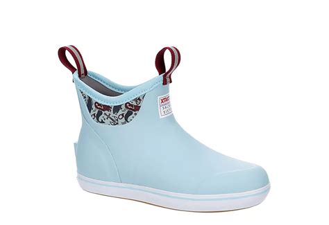 Light Blue Womens 6 Salmon Sisters Ankle Deck Boot Xtratuf Rack