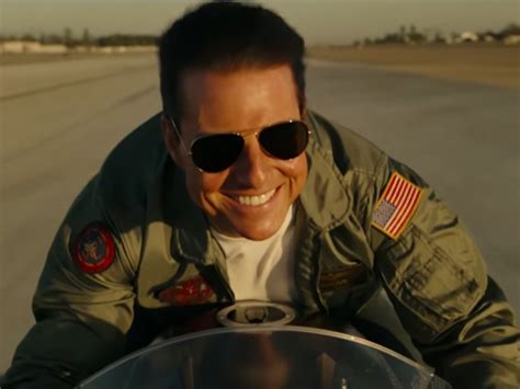 Top Gun Maverick Tom Cruise Unveils New Poster For Eagerly