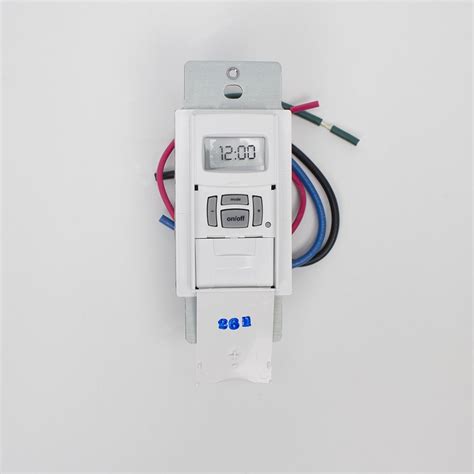 Intermatic St01 7 Day Programmable In Wall Digital Timer Switch For