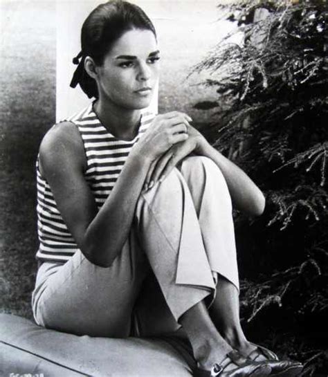 Tluxe Icon Of The Week Ali Macgraw