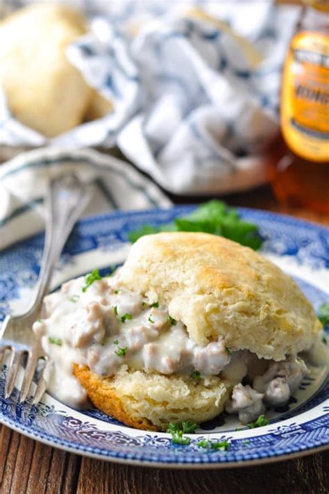 How To Make No Sausage Gravy For Biscuits And Gravy