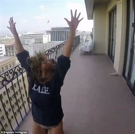 Beyonces 711 Music Video Shows Her In Skimpy Underwear Daily Mail