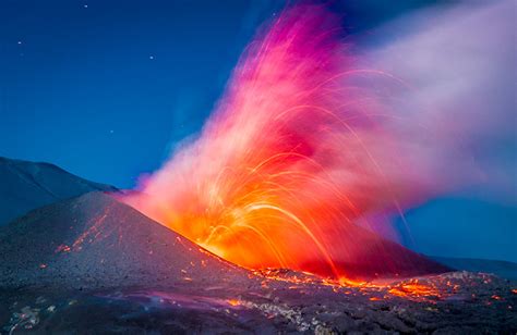 Beautiful Long Exposures Of An Erupting Volcano In Winter