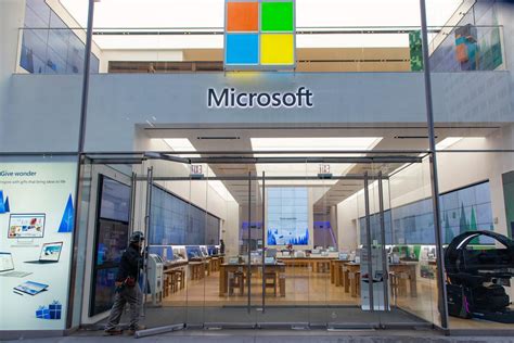Microsoft To Close All Stores In Canada Canadian Freebies Coupons