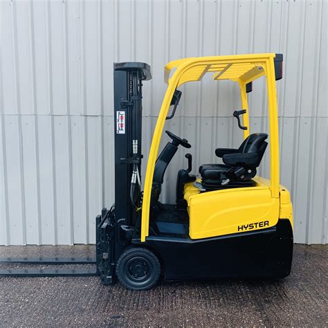 Hyster J15xnt Used 3 Wheel Electric Forklift 2824