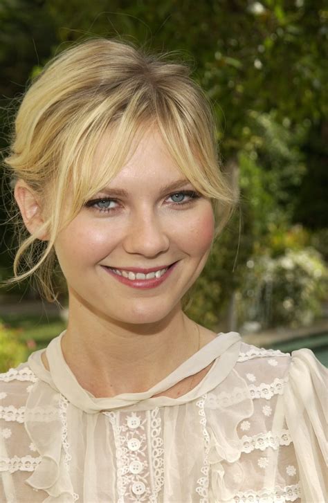 Kirsten Dunst Hairstyles With Bangs Hairstyle