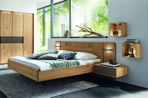 Schlafzimmer bett aus wildeiche massivholz geölt. Massivholz Komplett Schlafzimmer | Wohnwand Massivholz ...