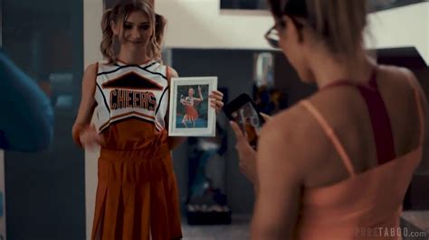 Juggy Milf Cory Chase Teaches Teeny Cheerleader Mackenzie Moss How To