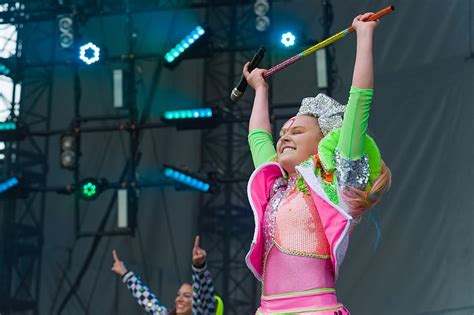 Jojo Siwa Slams Nickelodeon For Treating Her As Only A Brand