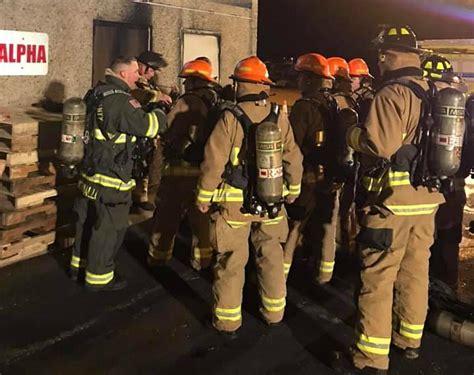 Wyo Firefighters Rescue Drunk Man Stuck On Third Floor Balcony