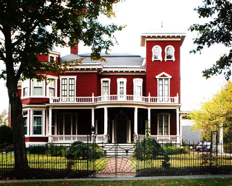 Stephen king's home is being converted into a writer's retreat for people working to finish their passion projects. Cedar Posts and Barbed Wire Fences: Stephen King's Home ...