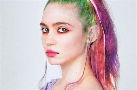 Grimes Just Revealed Shes Pregnant With Uncensored Instagram Photo