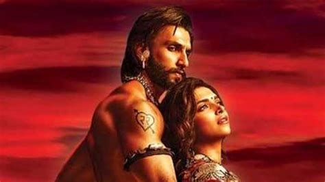 Ram Leela Trailer Starring Ranveer Singh And Deepika Padukone Has Colour Romance And Passion