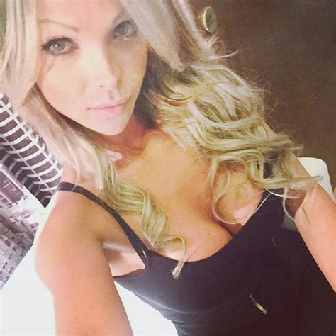 Brazilian Blonde Carla Novaes Cleavage Selfie Ilovebrownandasianpussy