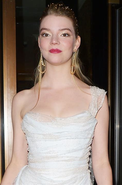 Anya Taylor Joy Pictures Latest News Videos
