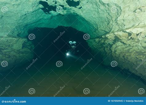 Divers Underwater Caves Diving Florida America Stock Image Image Of